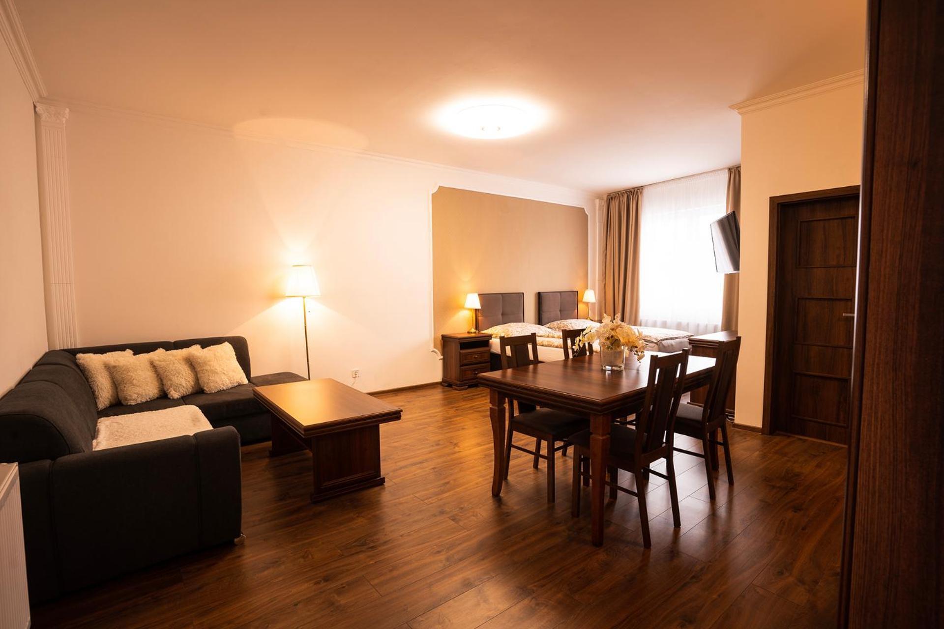 Corner House *