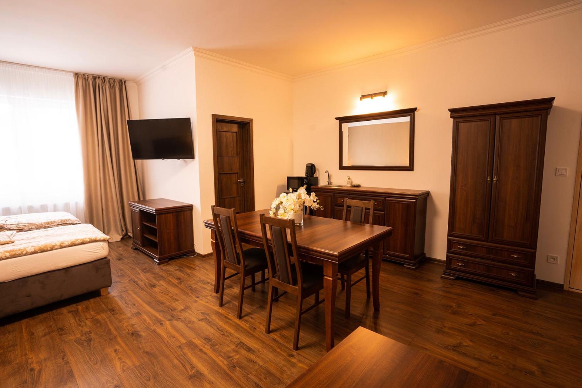 Apartment Corner House Lucenec